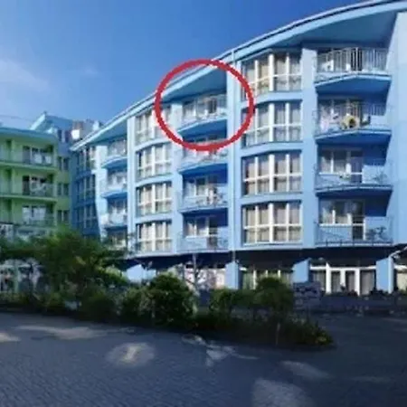 아파트 Emerald Sea 250 M Do Morza 코워브제크