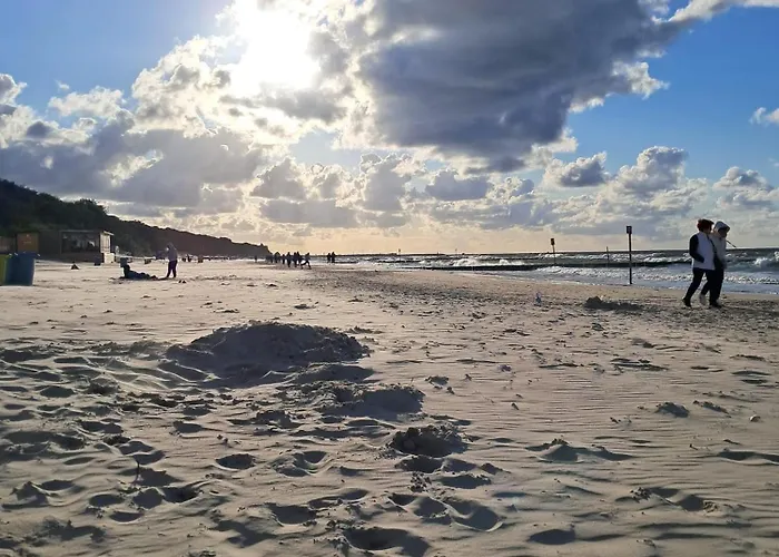 Emerald Sea 250 M Do Morza アパート *